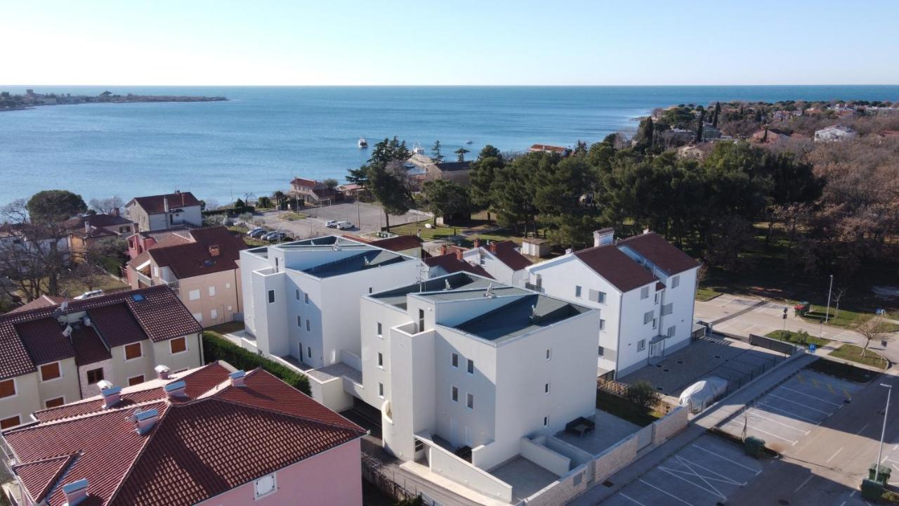 A&V Residence Novigrad Istria Buitenkant foto