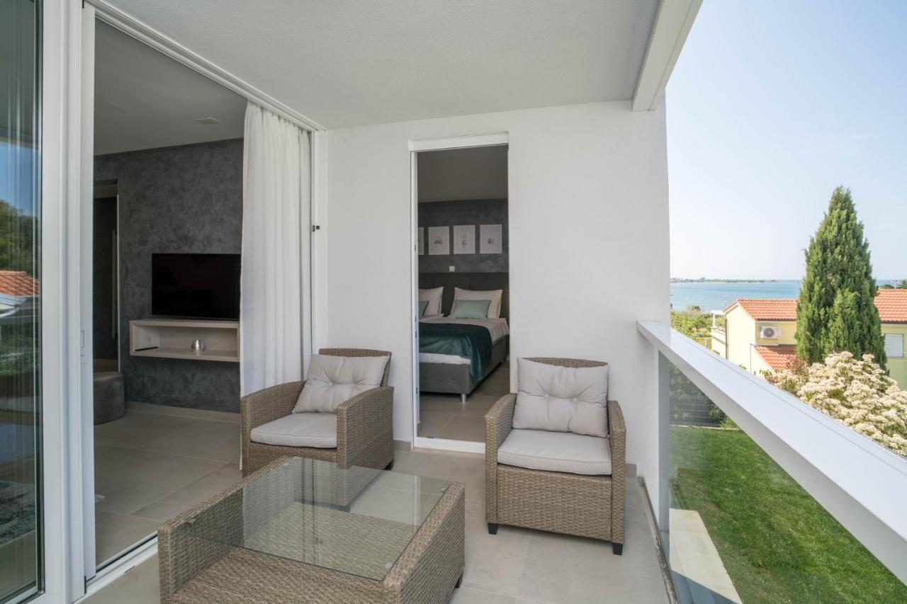 A&V Residence Novigrad Istria Buitenkant foto
